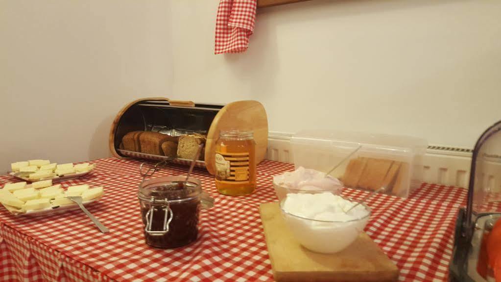 Bed & Breakfast Villa Ventana Poznan City Free Parking Sniadanie W Cenie Poznan