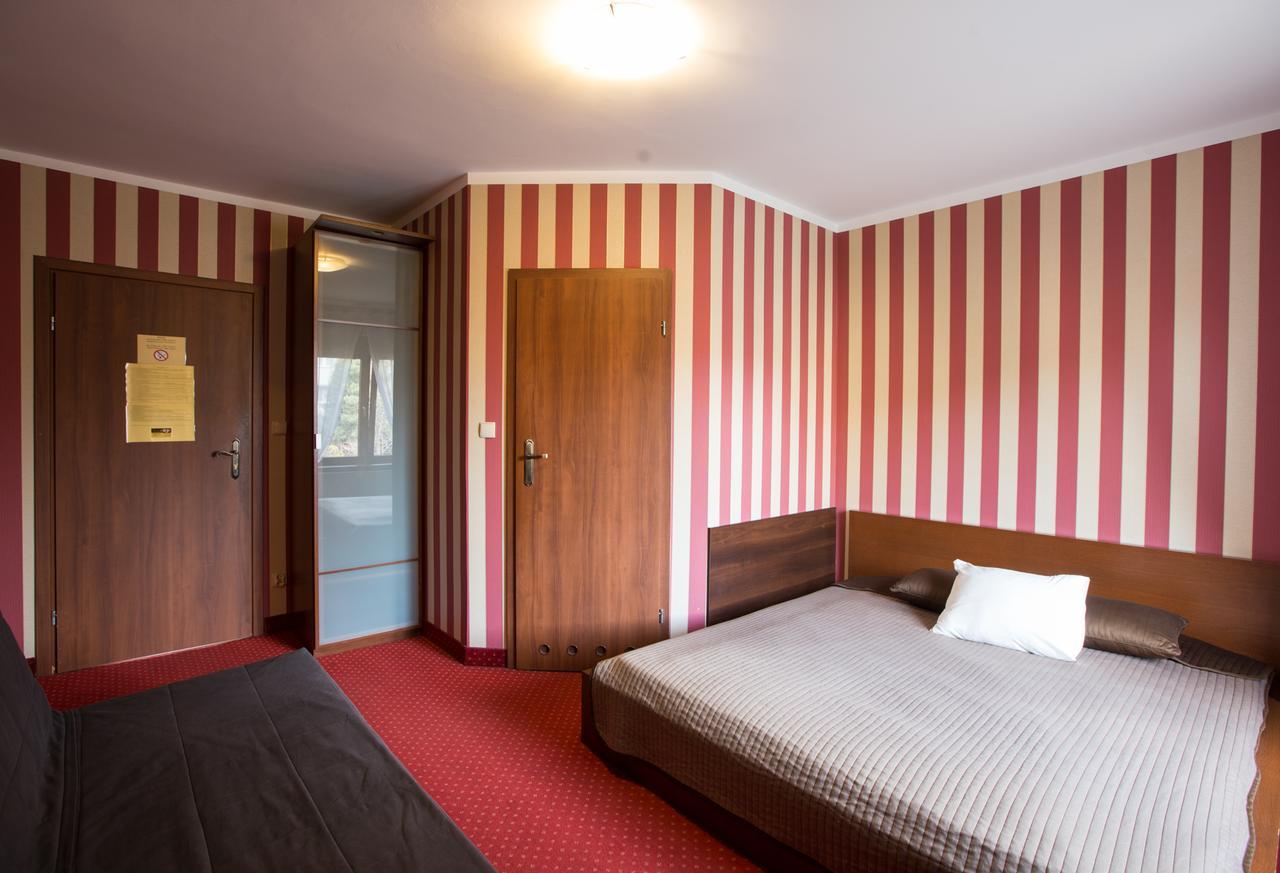 Bed & Breakfast Villa Ventana Poznan City Free Parking Sniadanie W Cenie Poznan