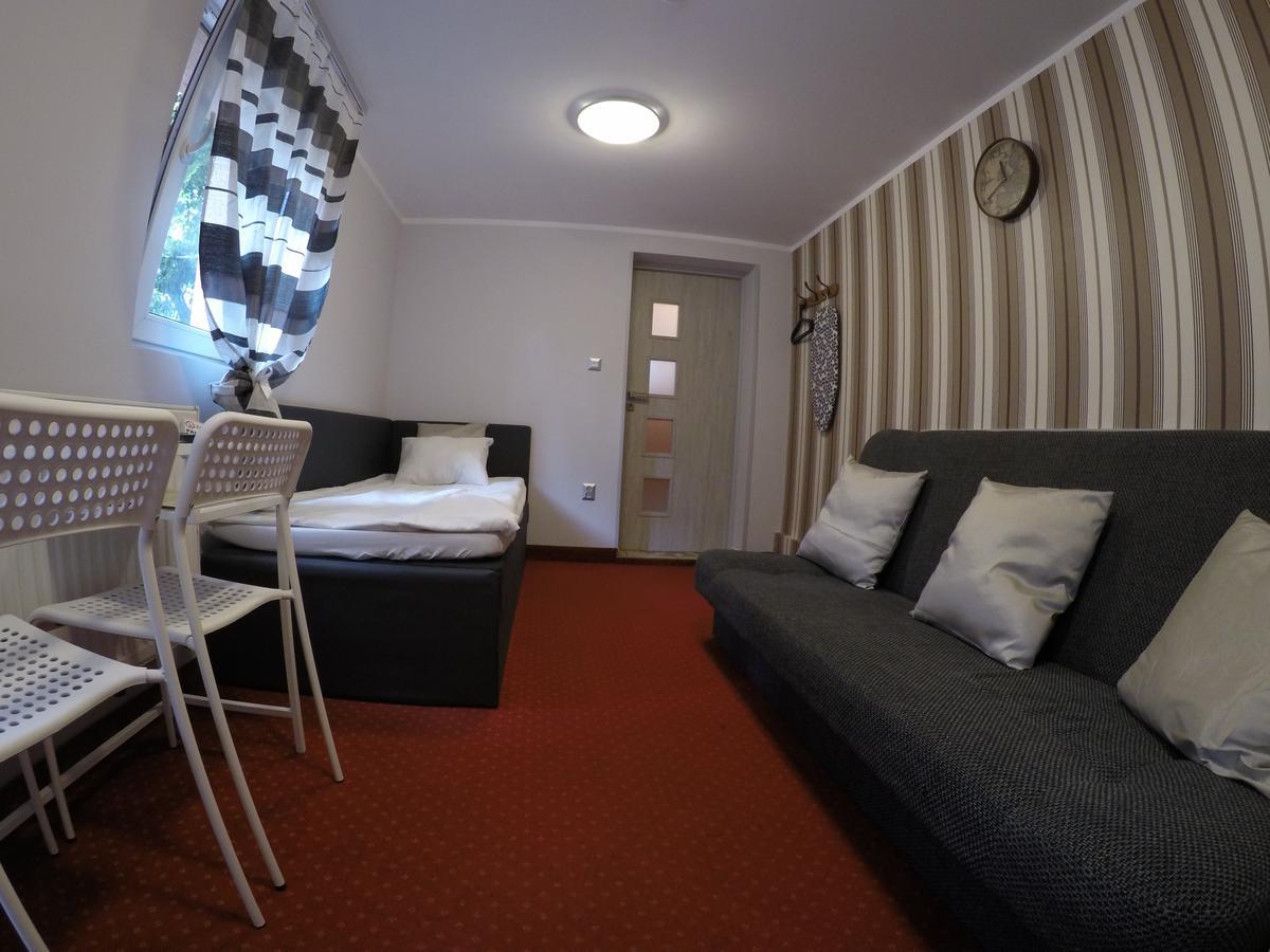 Bed & Breakfast Villa Ventana Poznan City Free Parking Sniadanie W Cenie Poznan